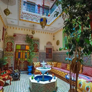 riad-noha.hotelfesmorocco.com/